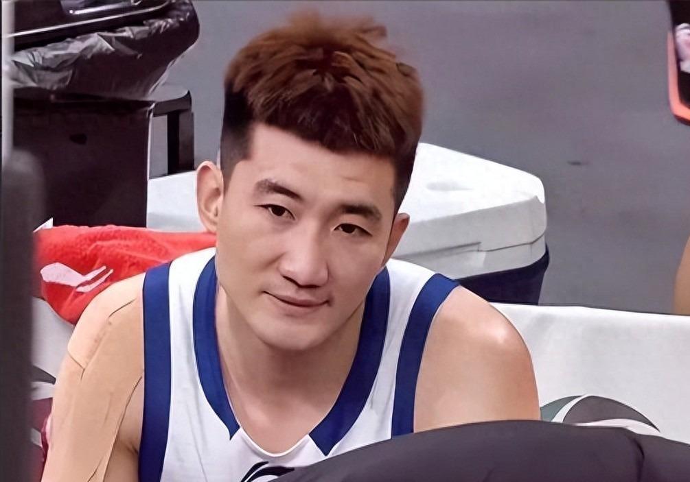 BOB半岛-上海男篮110-77广厦后，不得不承认3个事实，王博没了叫板的底气